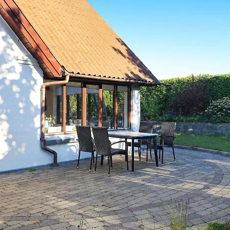 Nyaraló 12 Person Holiday Home In Idestrup *